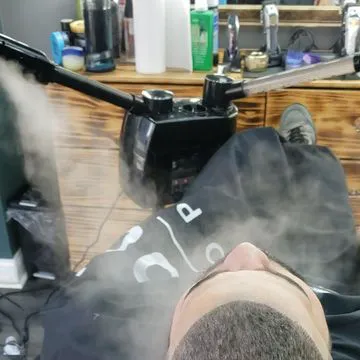 AP BARBER SHOP Picture 2