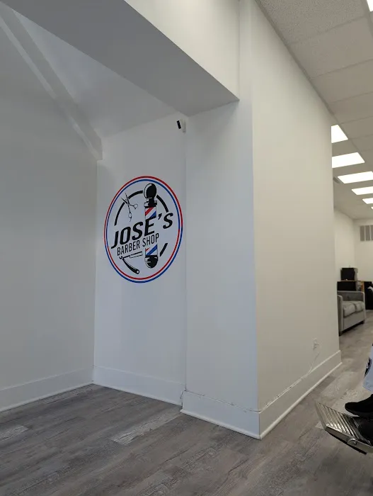 Jose's Barbershop Picture 5