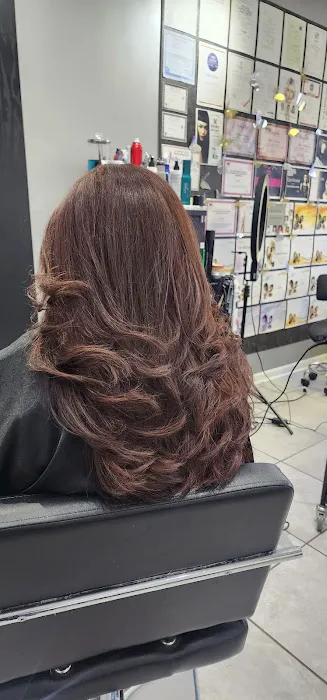 Ella Hair Studio - Chicago Picture 1