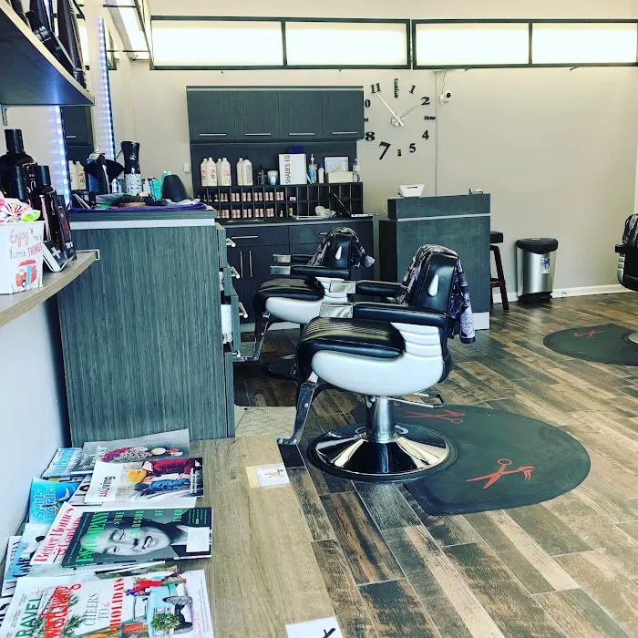 W Hair Room Wrigley Picture 6