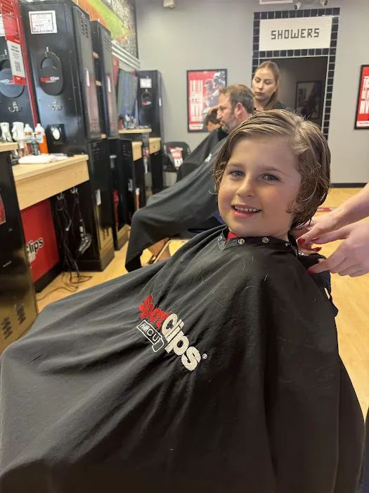 Sport Clips Haircuts of Chicago- Wrigley Picture 3
