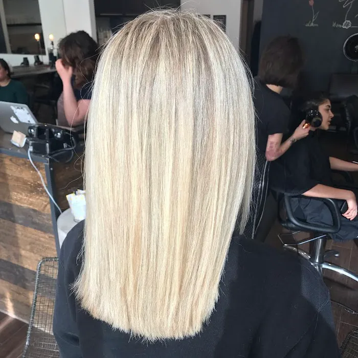 Lavender Park Hair Salon Picture 3