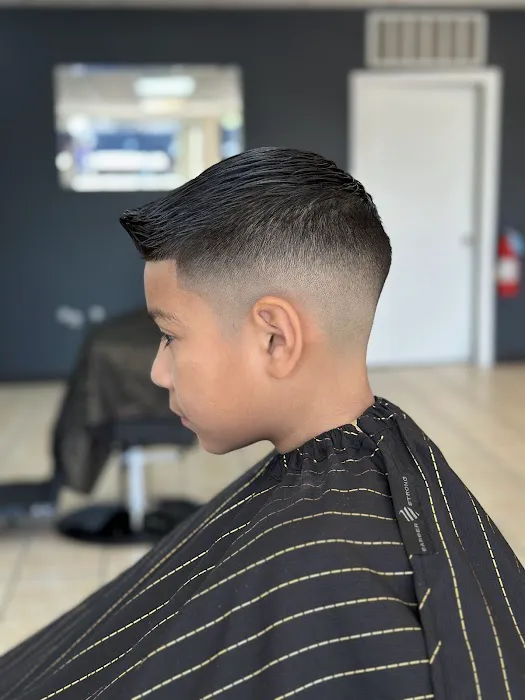 Marco’s Barber Shop Picture 2