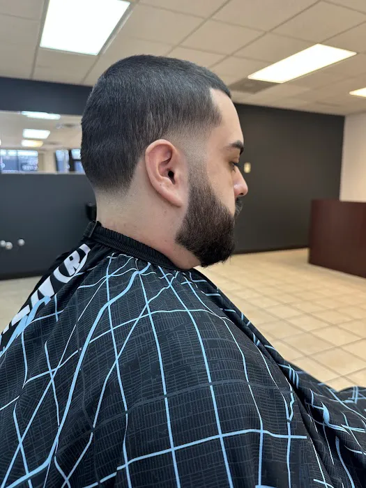 Marco’s Barber Shop Picture 9