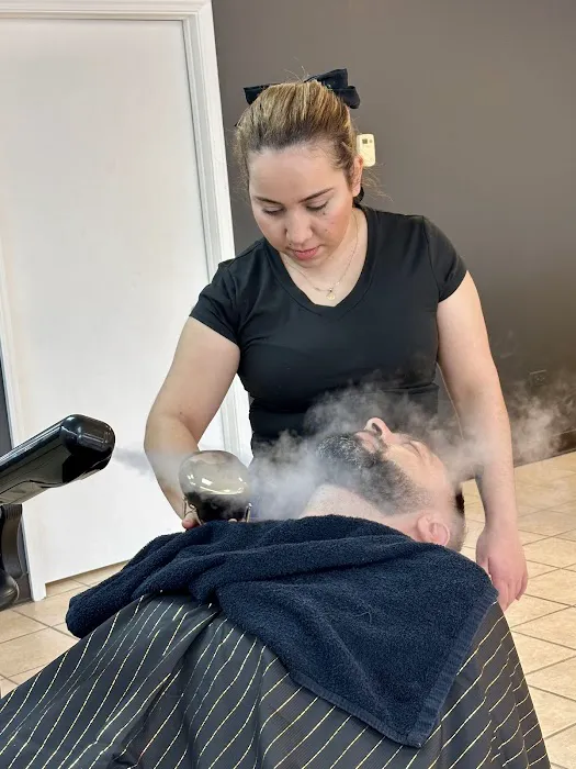 Marco’s Barber Shop Picture 6