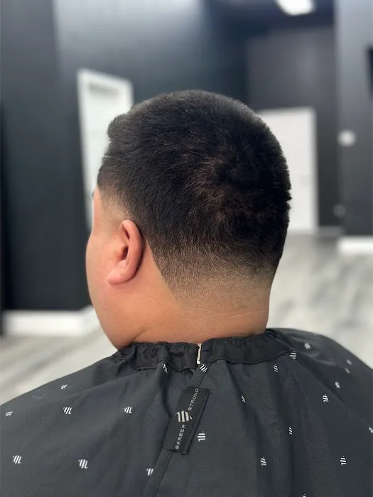 Marco’s Barber Shop Picture 5