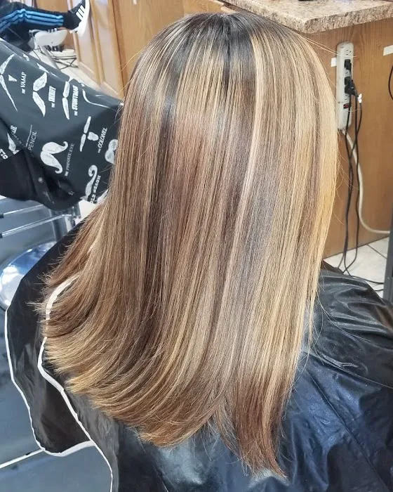 Three's Kompany Hair Design Picture 3