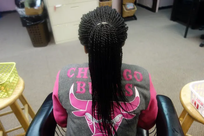 LYS African Hair Braiding Picture 8