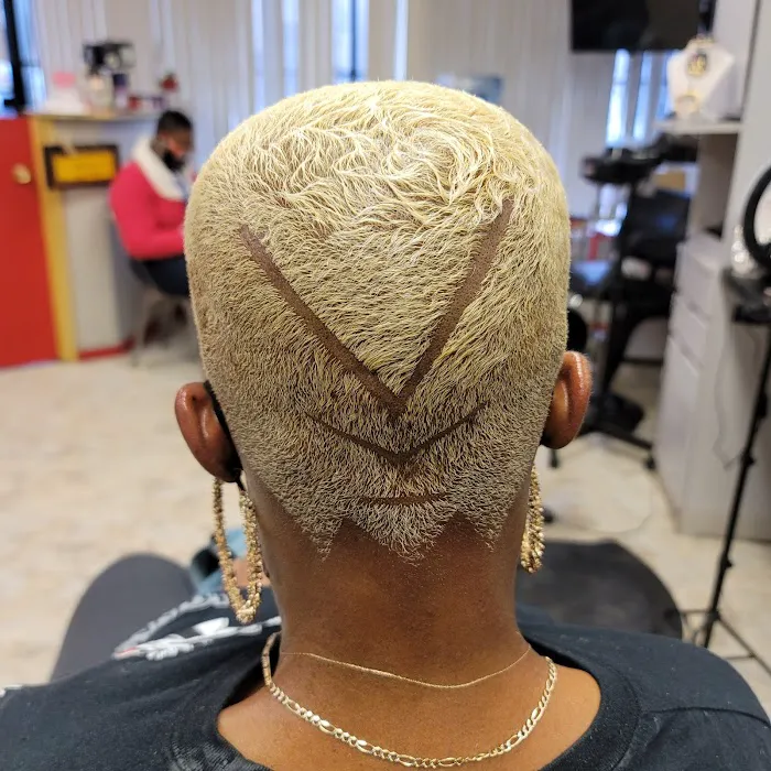 Feminine Edge Barber Salon Picture 10