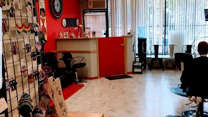 Feminine Edge Barber Salon Picture 4