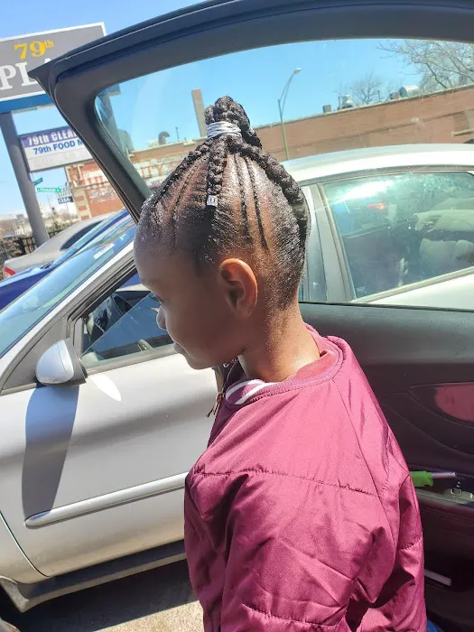 Precision Cuts & Klassy Styles Unisex Salon Picture 1