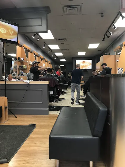 Chicago Cuts barbershop Picture 6