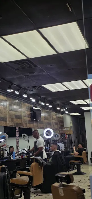 Chicago Cuts barbershop Picture 4