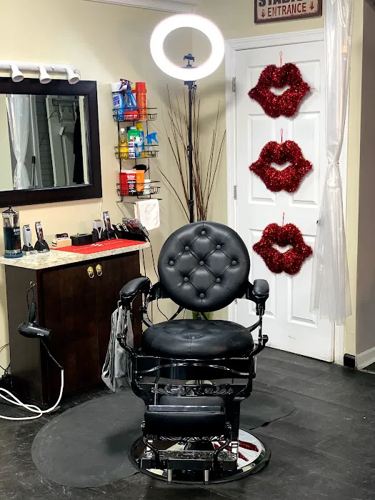 Cut It Out Barbershop Picture 9