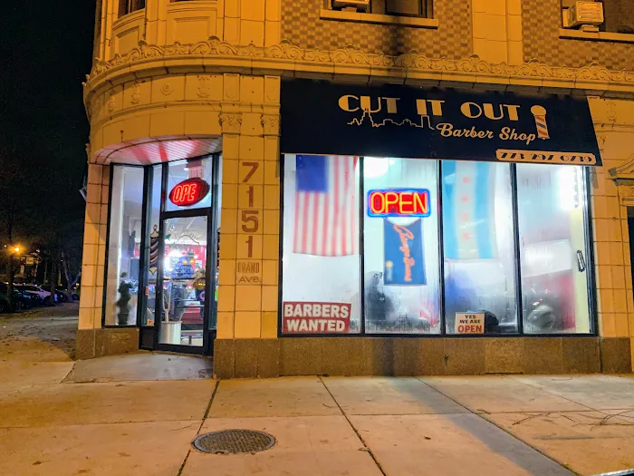 Cut It Out Barbershop Picture 7