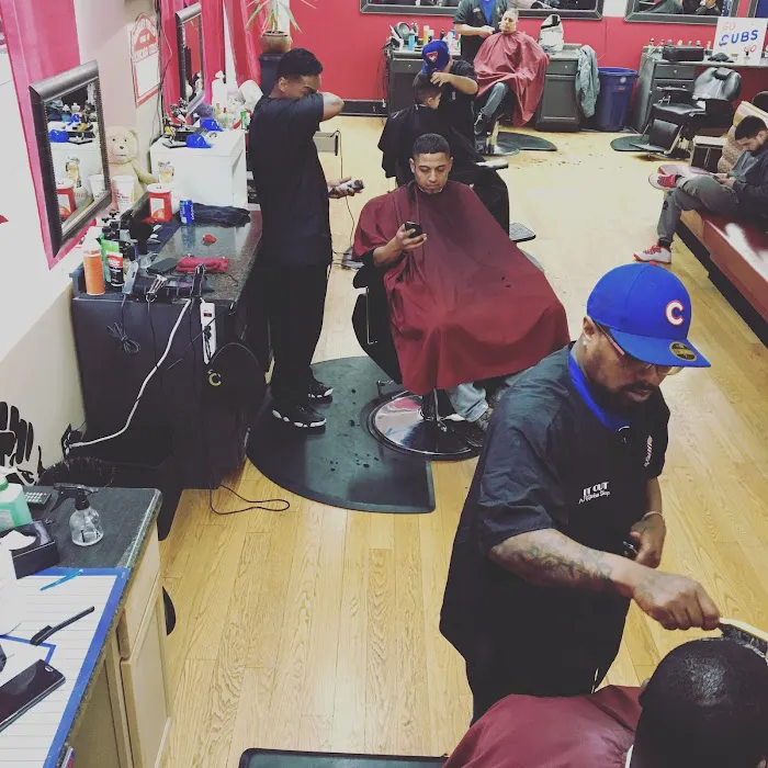 Cut It Out Barbershop Picture 5