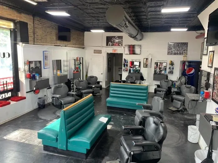 Cut It Out Barbershop Picture 8