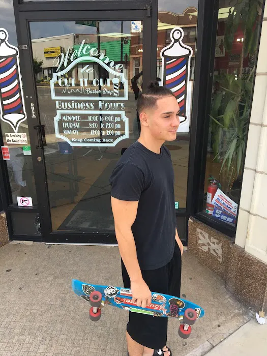 Cut It Out Barbershop Picture 3