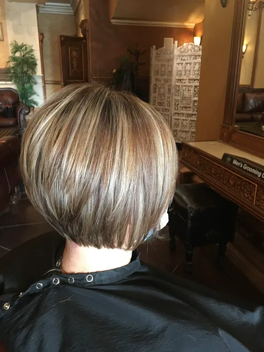 Andre Napier Salon Picture 2