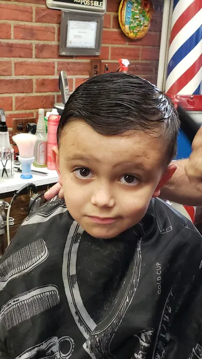 Frank's Barber Shoppe Picture 9