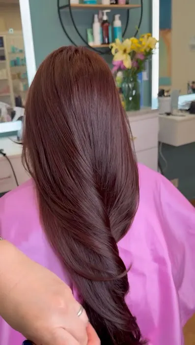 Paola's Hair Salon Picture 7