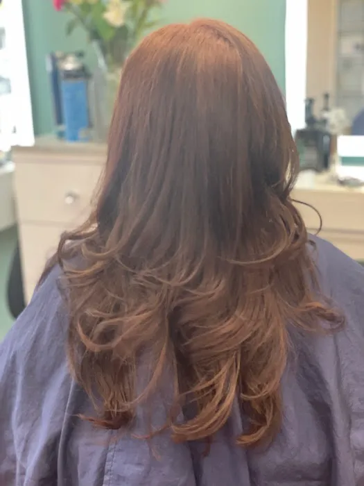 Paola's Hair Salon Picture 2