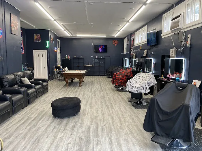 New Era Barber Lounge Picture 9