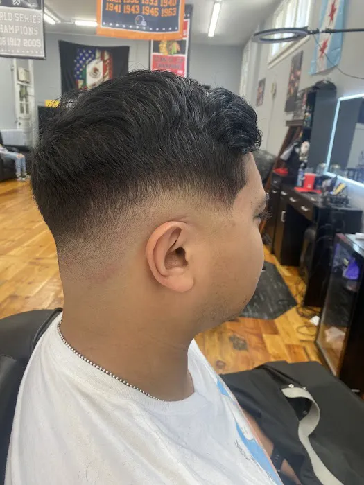 New Era Barber Lounge Picture 6