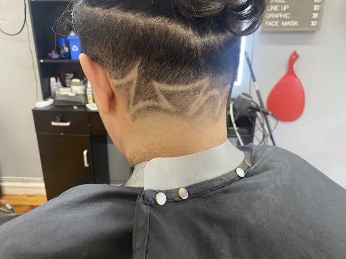 New Era Barber Lounge Picture 2