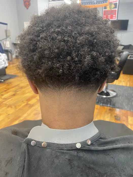 New Era Barber Lounge Picture 3