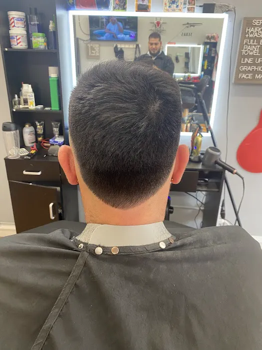 New Era Barber Lounge Picture 7