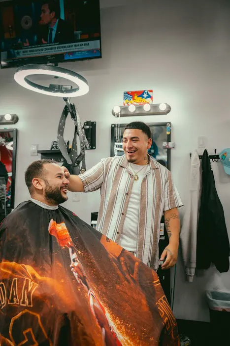 Curly's Fresh Fades Picture 2
