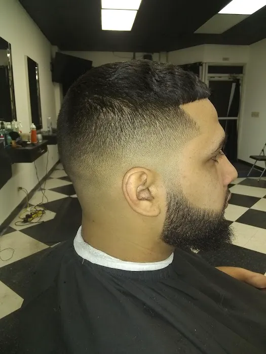 MintFades BarberShop Picture 6