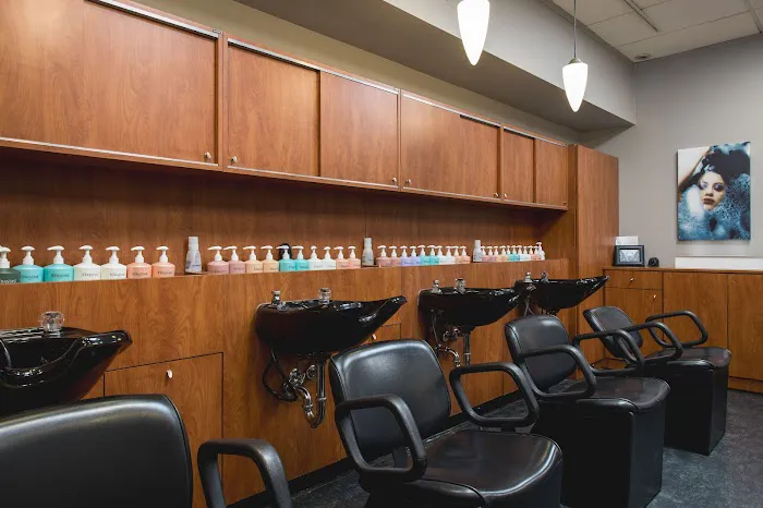 Sean Patricks Hair Salon Picture 9