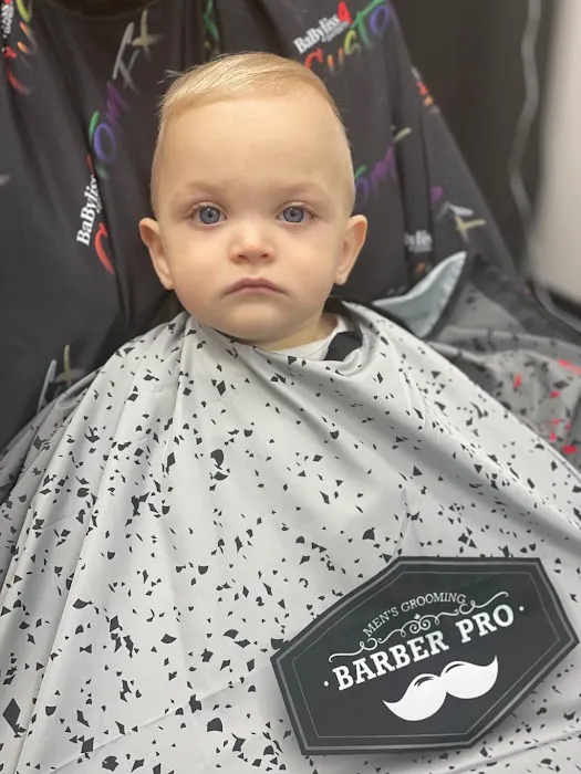 Kat Barber Shop Picture 1