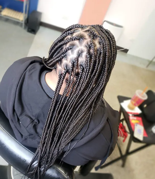 Gentle Touch Locs & Braids Picture 3