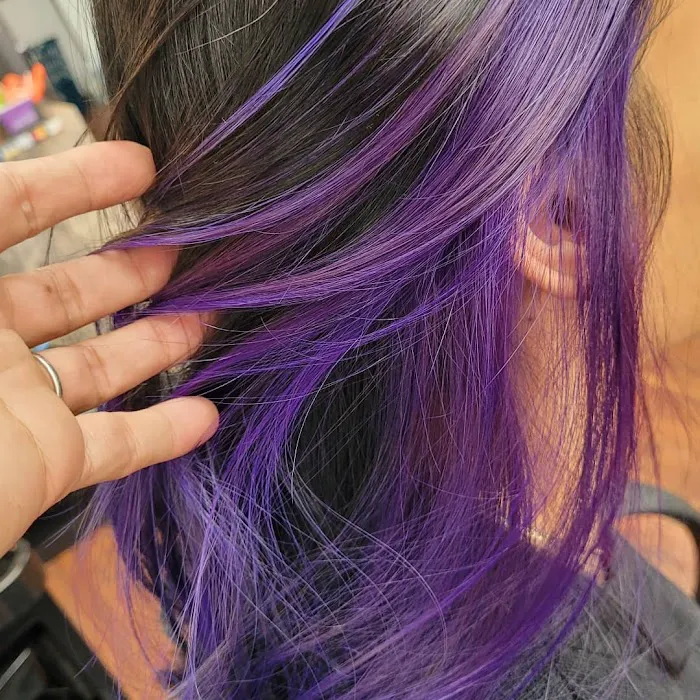 Nina's Hair Studio Picture 4