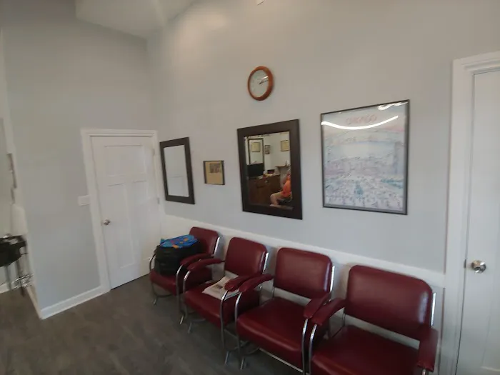 Welles Park Barber Shop Picture 2