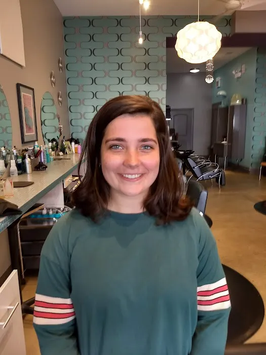 Flipt Salon Picture 3