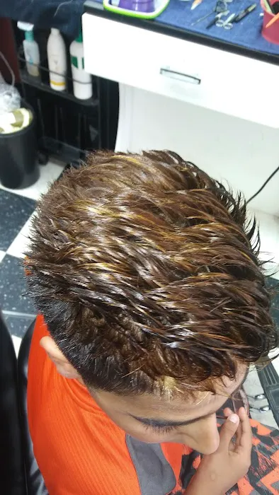 Caldian Hair Salon Picture 2