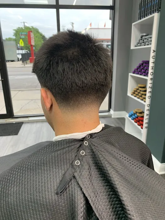 Fade O clock Barbershop Picture 1