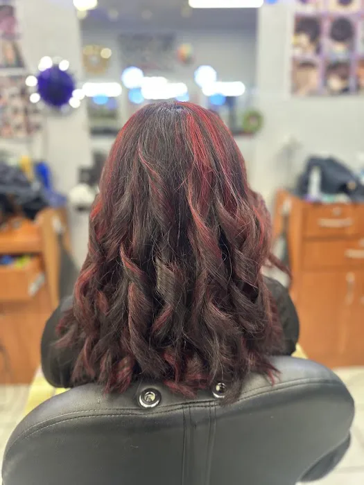 New Fashion Beauty Salon Picture 6