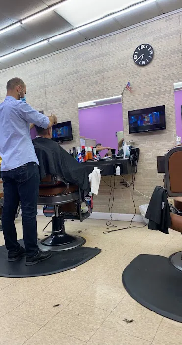 Fashion Hair Salon Picture 1