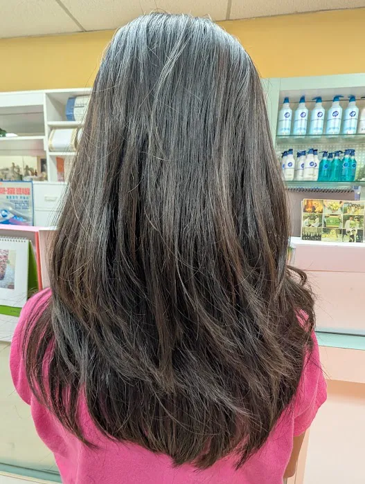 S M Hair Studio Picture 6