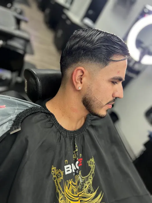Habibi Cuts Barbershop Picture 8