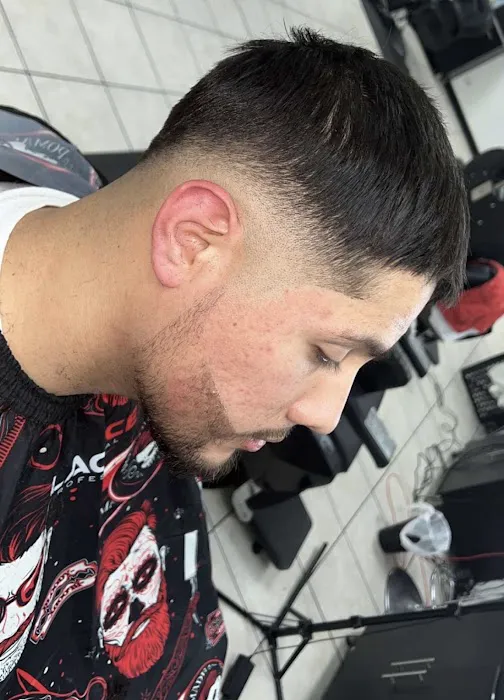 Habibi Cuts Barbershop Picture 10