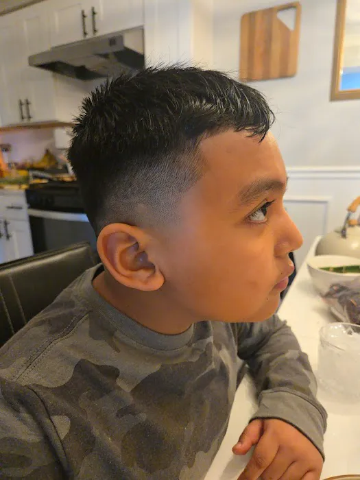 Habibi Cuts Barbershop Picture 4