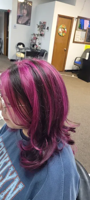 J & M Hair Designs Picture 1