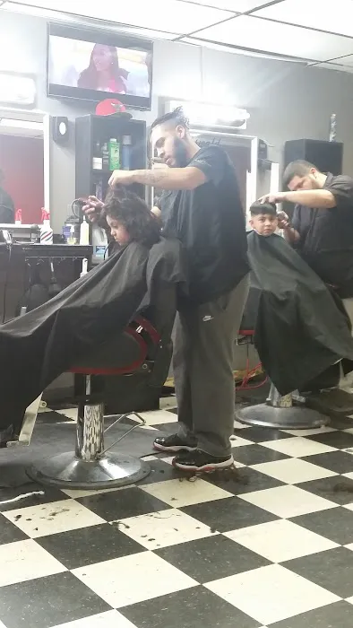 Elite Cuts Barbershop Picture 3