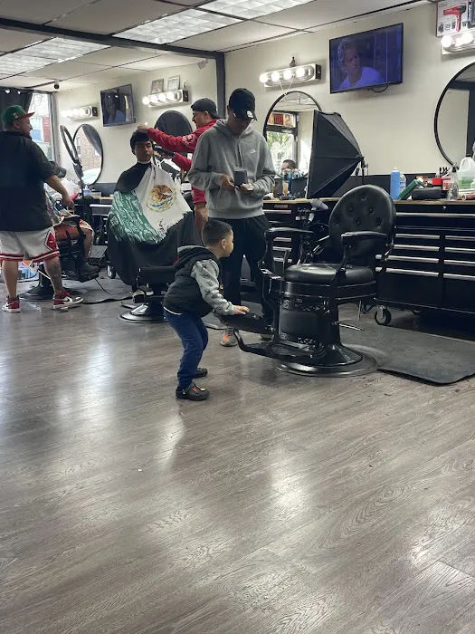 Elite Cuts Barbershop Picture 2
